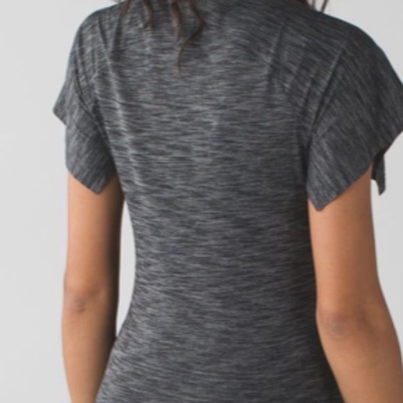 Lululemon  & go Take -off Tee - Picture 2 of 7